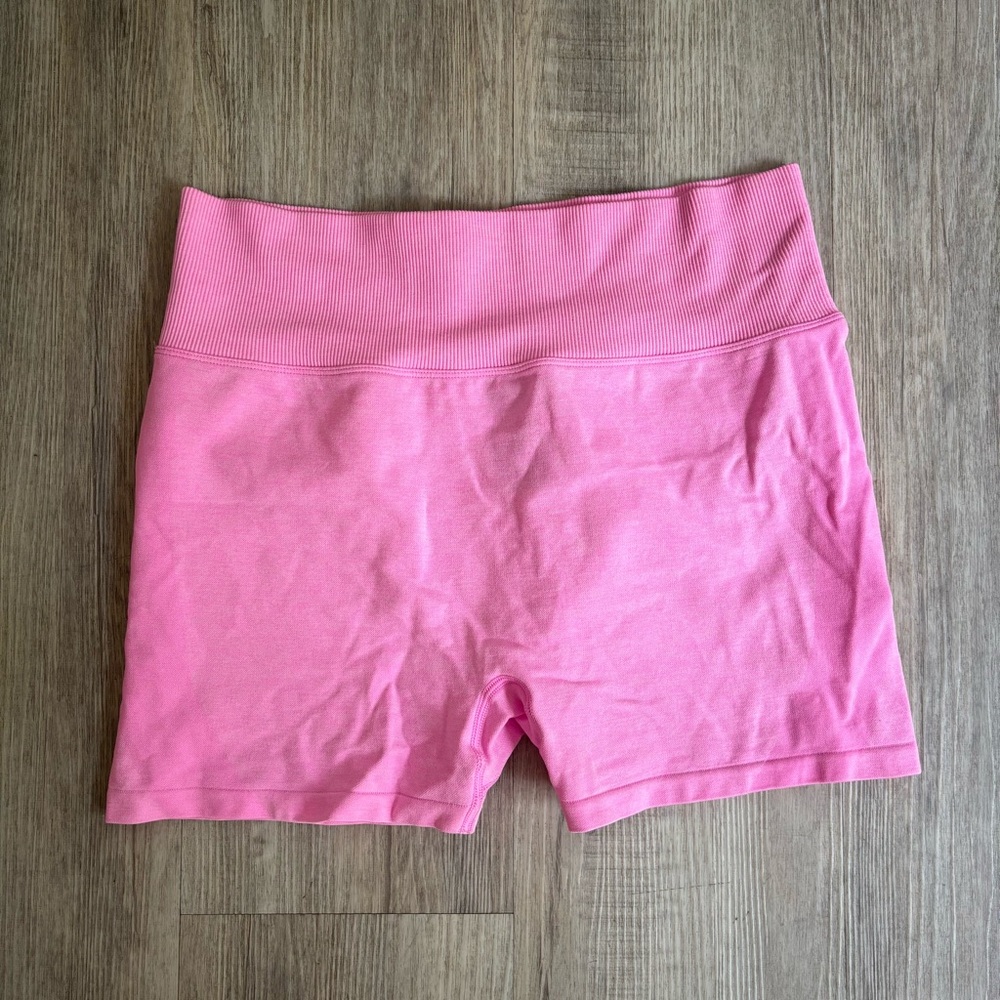 VS PINK Active Seamless Shorts L